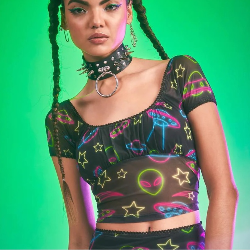 horoscopez neon alien print mesh crop top dolls kill